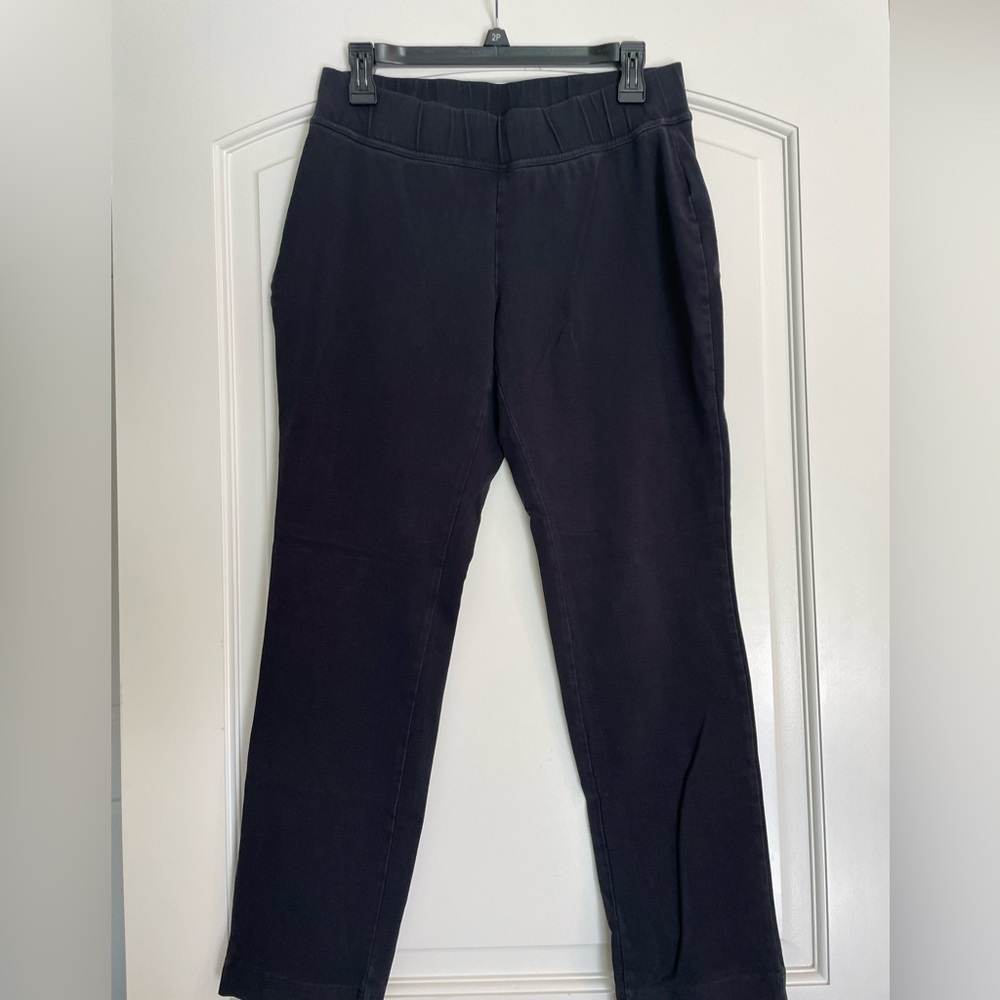 Lands' End Women's Black Straight-Leg Pull-On Pants - Picture 1 of 5